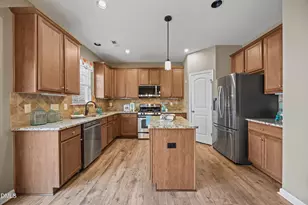 109 Florence Dr, Clayton, NC 27527 - Photo 17