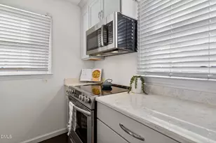 10 Hickory Wood Square, Durham, NC 27713 - Photo 13