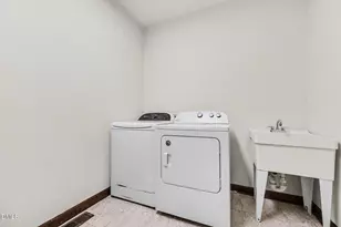 3609 Sweeten Creek Rd, Chapel Hill, NC 27514 - Photo 25