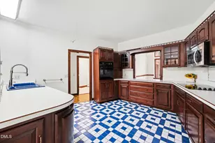 3609 Sweeten Creek Rd, Chapel Hill, NC 27514 - Photo 11