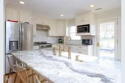 211 Westridge Drive, Raleigh, NC 27609 - Photo 17