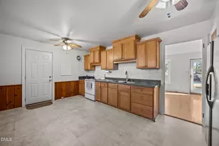 525 Barksdale Dr, Raleigh, NC 27604 - Photo 11