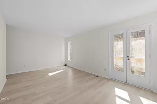 250 S Estes Dr, Chapel Hill, NC 27514 - Photo 29