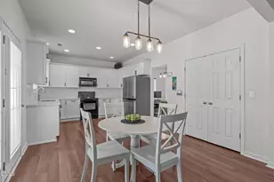 104 MINNIFER Ct, Apex, NC 27539 - Photo 15