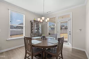 183 E Piston Pt, Clayton, NC 27520 - Photo 9