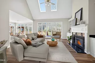 105 Headlands Ln, Cary, NC 27518 - Photo 11