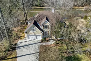 105 Headlands Ln, Cary, NC 27518 - Photo 3