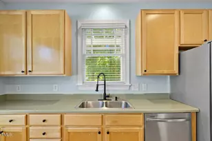 203 Bluefield Rd, Chapel Hill, NC 27517 - Photo 7