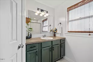 201 Pinewood Dr, Apex, NC 27502 - Photo 31