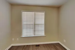 105 Pinto Ln, Zebulon, NC 27597 - Photo 11