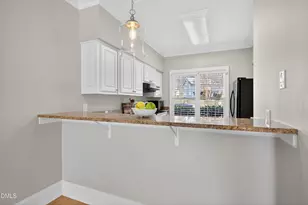 1404 Governors Ct, Raleigh, NC 27604 - Photo 17