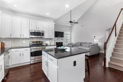 108 Silver Bluff Street, Holly Springs, NC 27540 - Photo 9