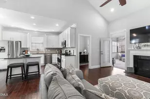 108 Silver Bluff St, Holly Springs, NC 27540 - Photo 15