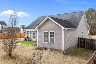 2040 Applewood Dr, Creedmoor, NC 27522 - Photo 5