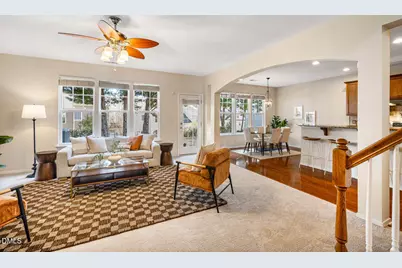 8216 Beaded Stone Street, Raleigh, NC 27613 - Photo 5