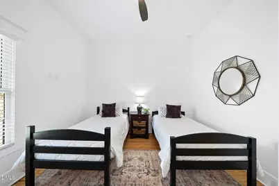 108 W Chestnut Avenue, Wake Forest, NC 27587 - Photo 23