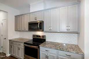 1035 Fitchie Pl, Durham, NC 27703 - Photo 9