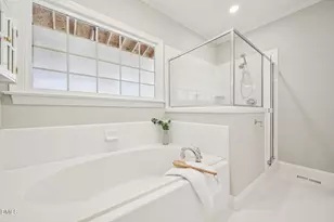 104 Hillspring Ln, Holly Springs, NC 27540 - Photo 23