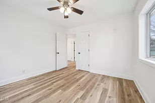 209 E Lavender Ave, Durham, NC 27704 - Photo 27