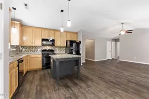 841 Bridlemine Dr, Fuquay Varina, NC 27526 - Photo 11