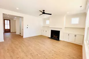 213 W Maple Ave, Holly Springs, NC 27540 - Photo 7