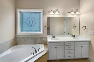 521 Lake Gaston Dr, Fuquay-Varina, NC 27526 - Photo 17