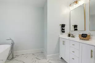 100 W Lakeside Dr, Fuquay-Varina, NC 27526 - Photo 37