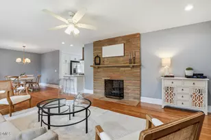 100 W Lakeside Dr, Fuquay-Varina, NC 27526 - Photo 9