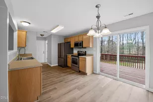 545 Tucks Ct, Sanford, NC 27330 - Photo 7