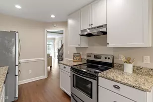 4619 Hershey Ct, Raleigh, NC 27613 - Photo 9