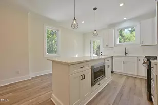 1606D Juniper St, Durham, NC 27703 - Photo 9