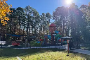 1606B Juniper St, Durham, NC 27703 - Photo 25