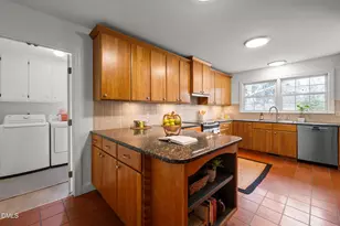 3841 Somerset Dr, Durham, NC 27707 - Photo 15