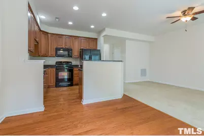 473 Panorama View Loop, Cary, NC 27519 - Photo 5