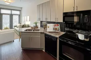 200 Perkins Dr, Chapel Hill, NC 27514 - Photo 17