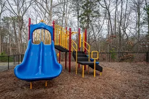 200 Perkins Dr, Chapel Hill, NC 27514 - Photo 17