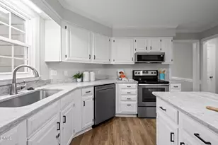 4 Jarvis Ct, Durham, NC 27703 - Photo 23