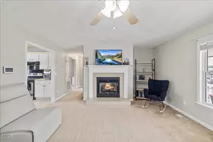 802 Darlington Dr, Fayetteville, NC 28311 - Photo 9
