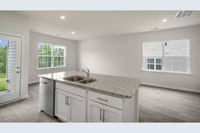 424 Ember Street, Sanford, NC 27330 - Photo 9