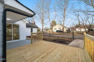 719 Center Ave, Burlington, NC 27215 - Photo 29