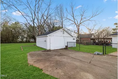 719 Center Avenue, Burlington, NC 27215 - Photo 31