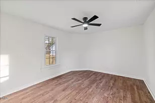 719 Center Ave, Burlington, NC 27215 - Photo 23