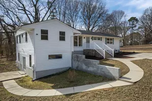 3004 Debnam Farm Ln, Raleigh, NC 27610 - Photo 3