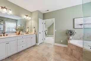 320 Brodie Lloyd Ct, Cary, NC 27519 - Photo 25