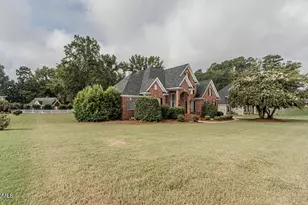 3213 Abbey Rd, Rocky Mount, NC 27804 - Photo 9