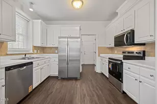 1100 Secotan Pl, Fuquay Varina, NC 27526 - Photo 15