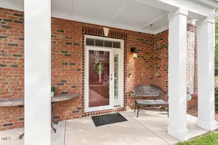 10310 Sablewood Dr, Raleigh, NC 27617 - Photo 3