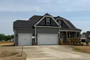 135 Bryant Farm Dr, Selma, NC 27576 - Photo 3