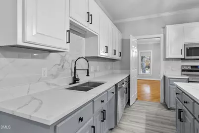 4701 Regalwood Drive, Raleigh, NC 27613 - Photo 9