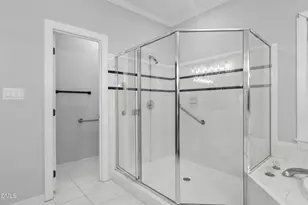 4701 Regalwood Dr, Raleigh, NC 27613 - Photo 23